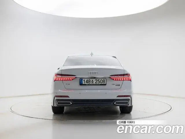 Audi A6 2021 — Фото 3/20