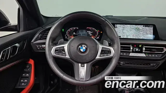 BMW 1 Series 2021 — Фото 13/20