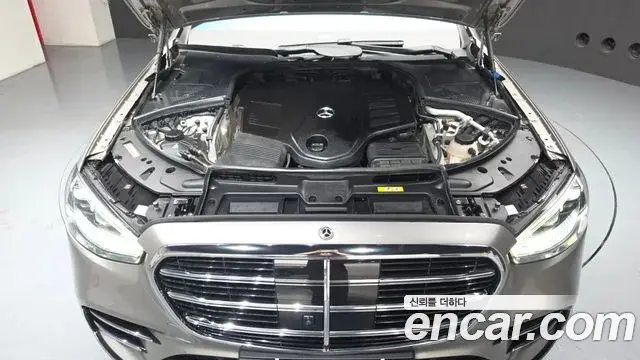Mercedes-Benz S-Class 2022 — Фото 6/20