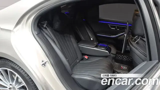 Mercedes-Benz S-Class 2022 — Фото 11/20