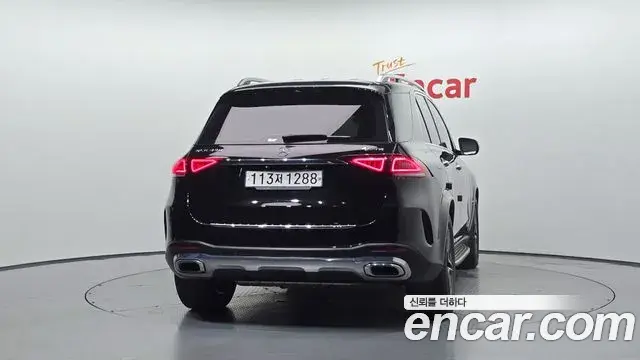 Mercedes-Benz GLE-Class 2019 — Фото 4/20