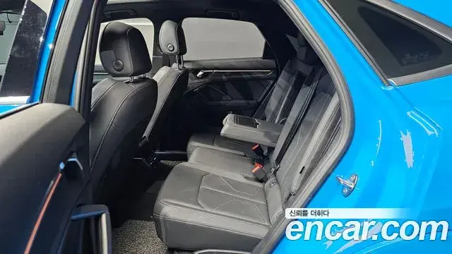 Audi Q3 2022 — Фото 12/20