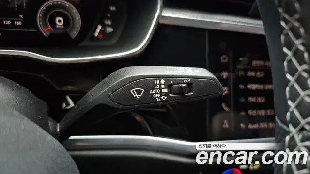 Audi Q3 2022 — Фото 19/20