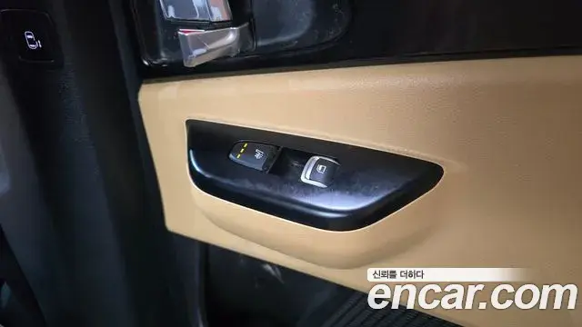 Kia Carnival 2020 — Фото 17/20