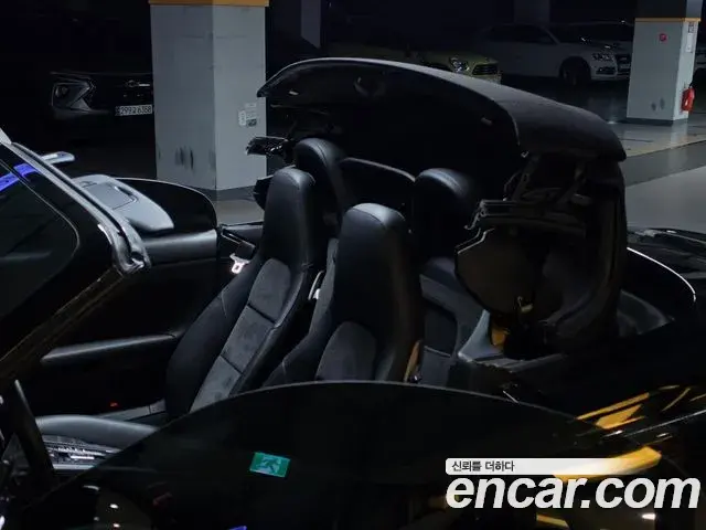 Porsche 718 Boxster 2020 — ფოტო 9/20