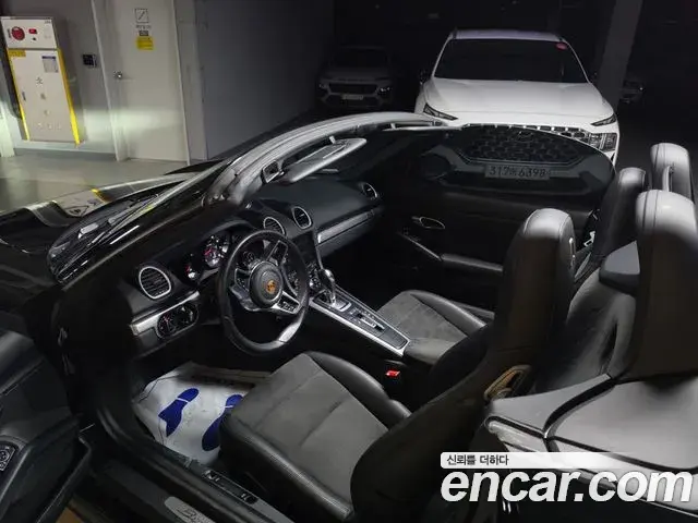 Porsche 718 Boxster 2020 — ფოტო 19/20