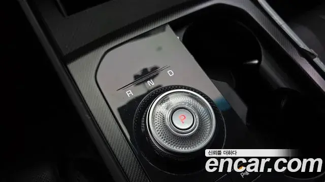 Kia K8 2025 — Şəkil 15/34