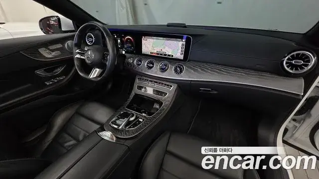 Mercedes-Benz E-Class 2021 — Фото 7/20
