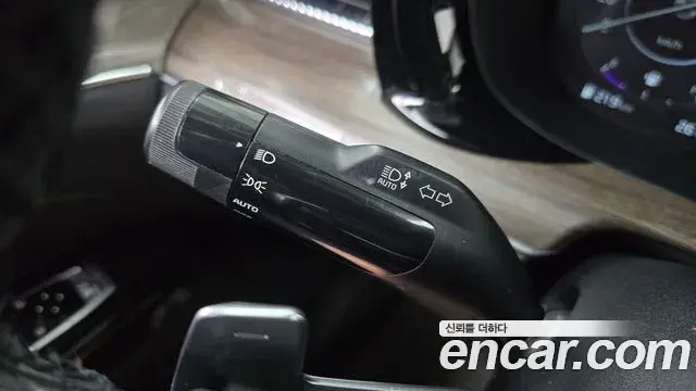Kia K5 2019 — ფოტო 9/31