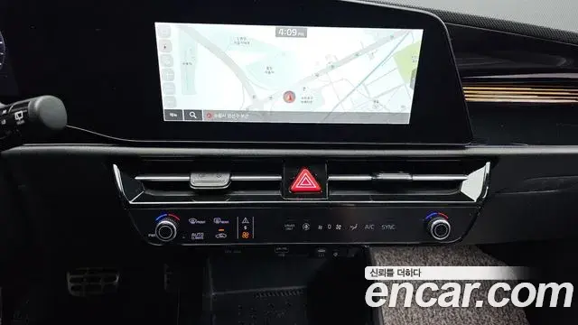 Kia Niro 2022 — Фото 13/20