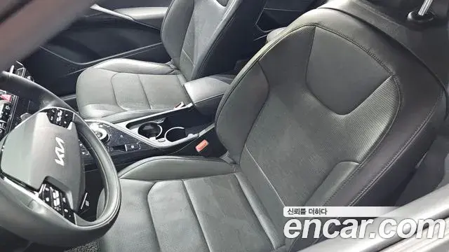 Kia Niro 2022 — Şəkil 34/34