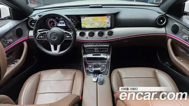 Mercedes-Benz E-Class 2018 — Фото 7/20