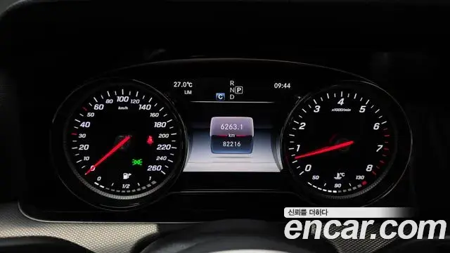 Mercedes-Benz E-Class 2018 — Фото 8/20