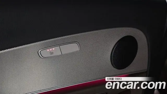 Mercedes-Benz E-Class 2018 — Фото 18/20