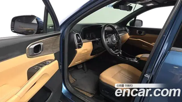 Kia Sorento 2021 — Фото 10/20