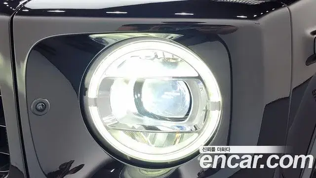 Mercedes-Benz G-Class 2021 — ფოტო 1/31