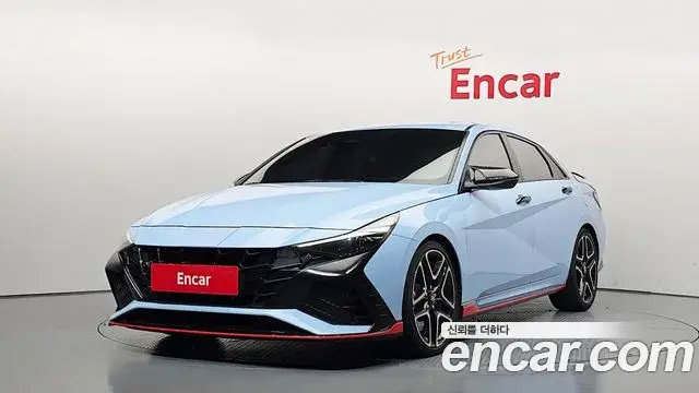 Hyundai Avante 2021 — Фото 1/20