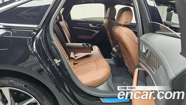 Audi A6 2023 — Фото 11/20