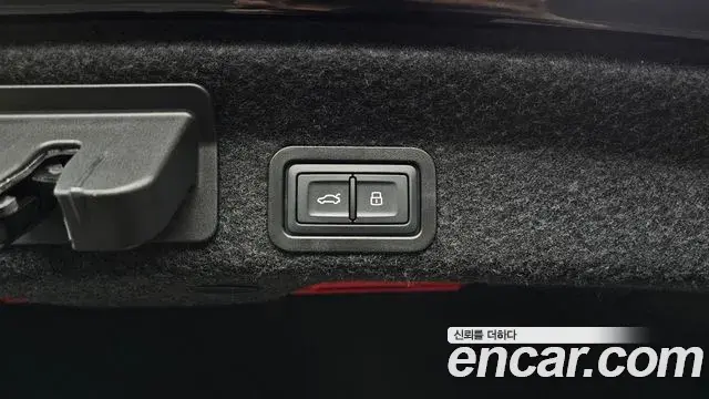 Audi A6 2023 — Фото 16/20