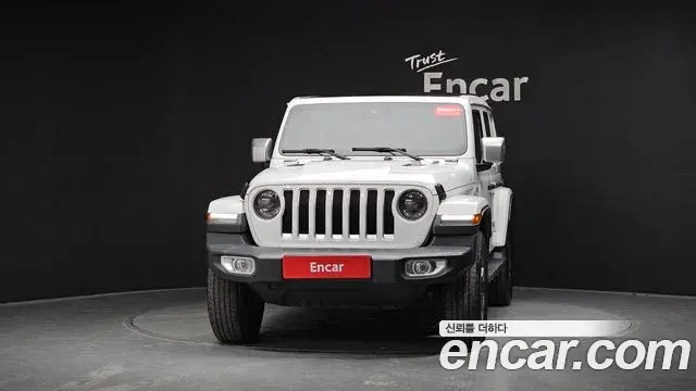 Jeep Wrangler 2023 — Фото 3/20
