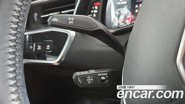 Audi A6 2021 — Фото 19/20
