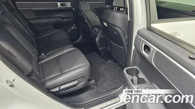 Hyundai Santa Fe 2024 — Фото 11/20