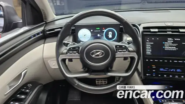 Hyundai The New Tucson 2023 — Фото 13/20