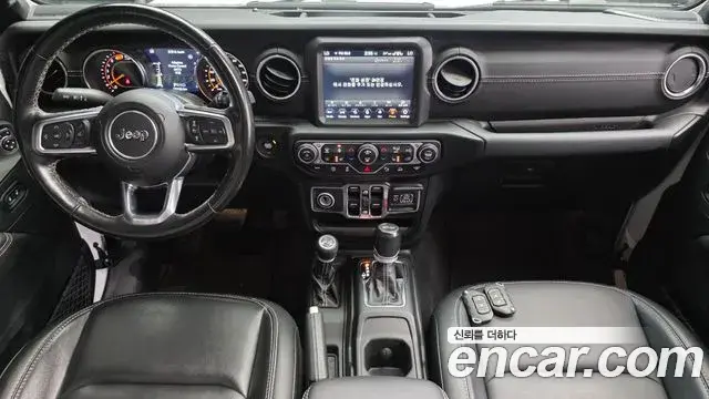 Jeep Wrangler 2021 — Фото 7/20