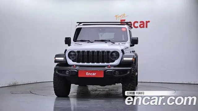 Jeep Wrangler 2019 — Фото 3/20