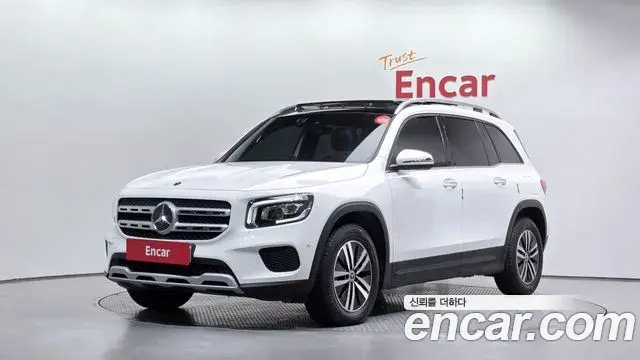 Mercedes-Benz GLB-Class 2021 — Фото 1/20