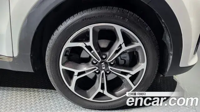 Kia Sportage The Bold 2018 — Фото 5/20