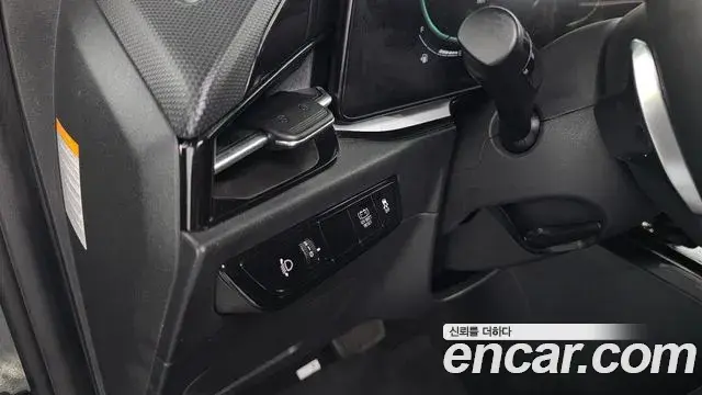 Kia Niro 2022 — Фото 18/20