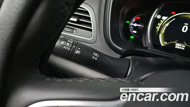 Renault Samsung QM6 2018 — ფოტო 24/33