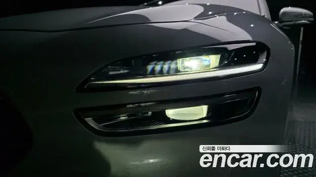 Genesis G70 2023 — Photo 19/32