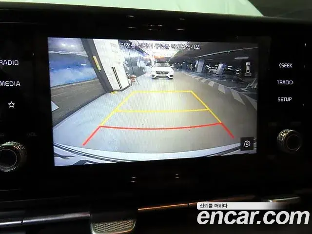 Kia Carnival 2020 — Фото 13/20