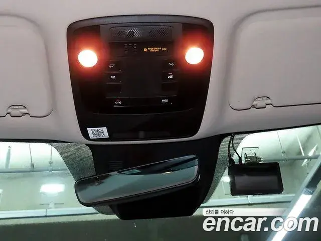 Kia Carnival 2020 — Фото 14/20