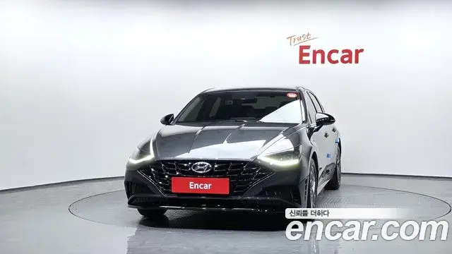Hyundai Sonata 2023 — Фото 3/20