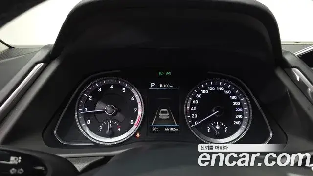 Hyundai Sonata 2023 — Фото 8/20