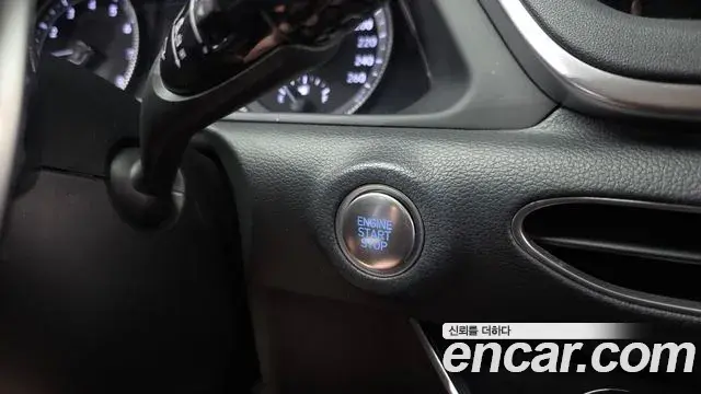 Hyundai Sonata 2023 — Фото 18/20