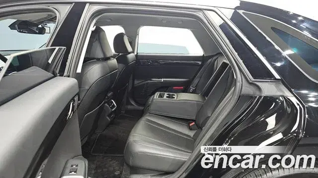 Hyundai Grandeur 2023 — Фото 11/20