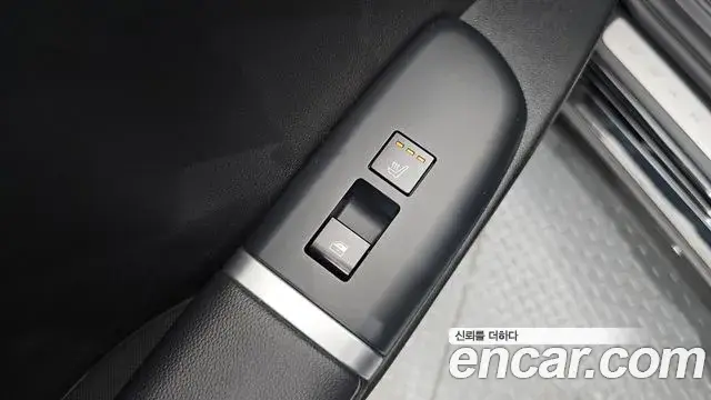Hyundai Grandeur 2023 — Фото 19/20
