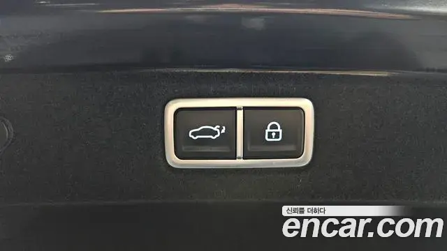 Hyundai Grandeur 2023 — Фото 20/20