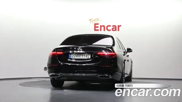 Mercedes-Benz S-Class 2022 — Фото 4/20
