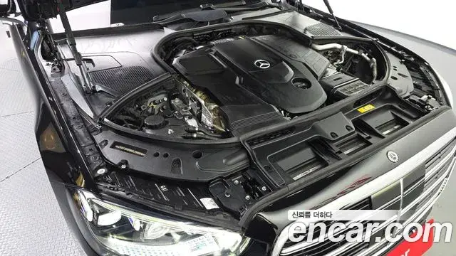 Mercedes-Benz S-Class 2022 — Фото 6/20