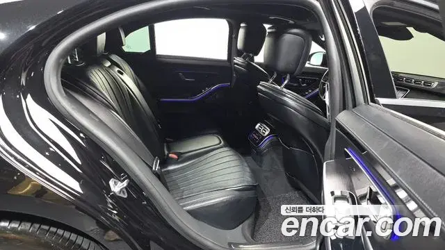Mercedes-Benz S-Class 2022 — Фото 12/20