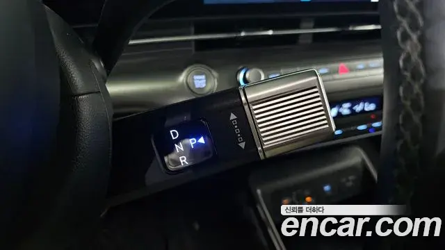 Hyundai Kona 2025 — Фото 9/20