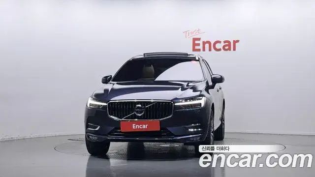 Volvo XC60 2021 — Фото 3/20