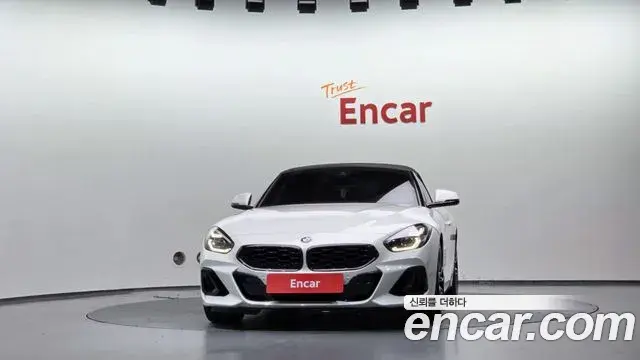 BMW Z4 2023 — Фото 3/20