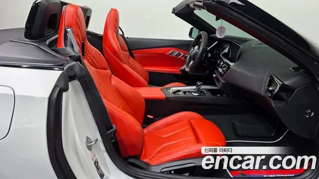 BMW Z4 2023 — Фото 11/20