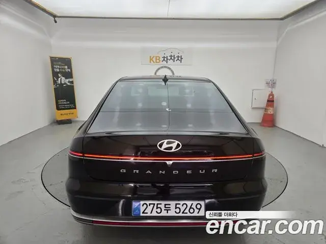 Hyundai Grandeur 2023 — Фото 3/20